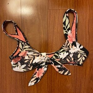 SISSTREVOLUTION Sugar Sands Bralette Bikini Top